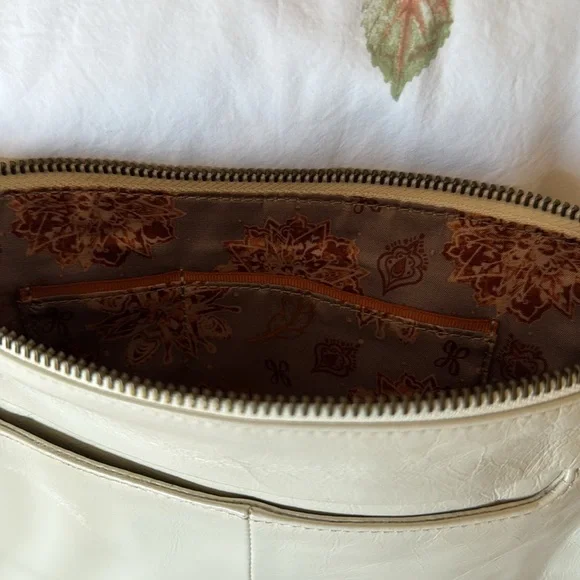 91/2” by 11/2” - Picture 9 of 10